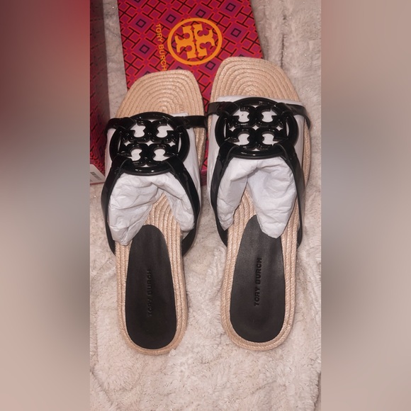 NIB Tory Burch sandals - Picture 4 of 11